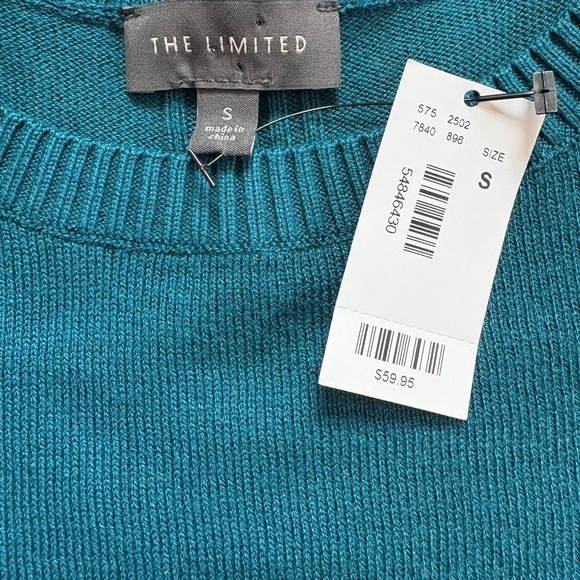 NWT THE LIMITED Crew Neck Sweater with Scoop Neck and Relaxed Fit Small - Picture 6 of 7